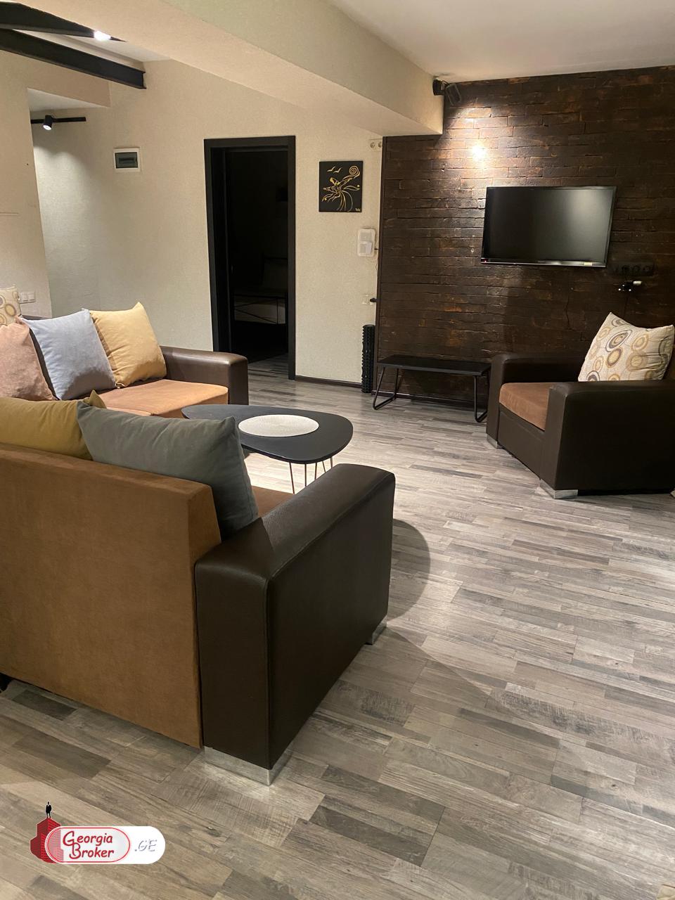 ქირავდება ახალი გარემონტებული 2 ოთახიანი ბინა ვერაზე